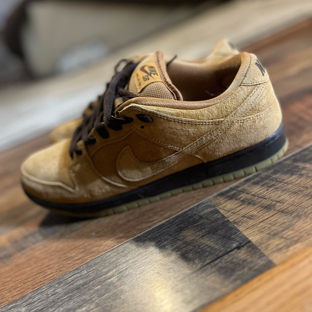 Nike Dunk SB lows “wheats”